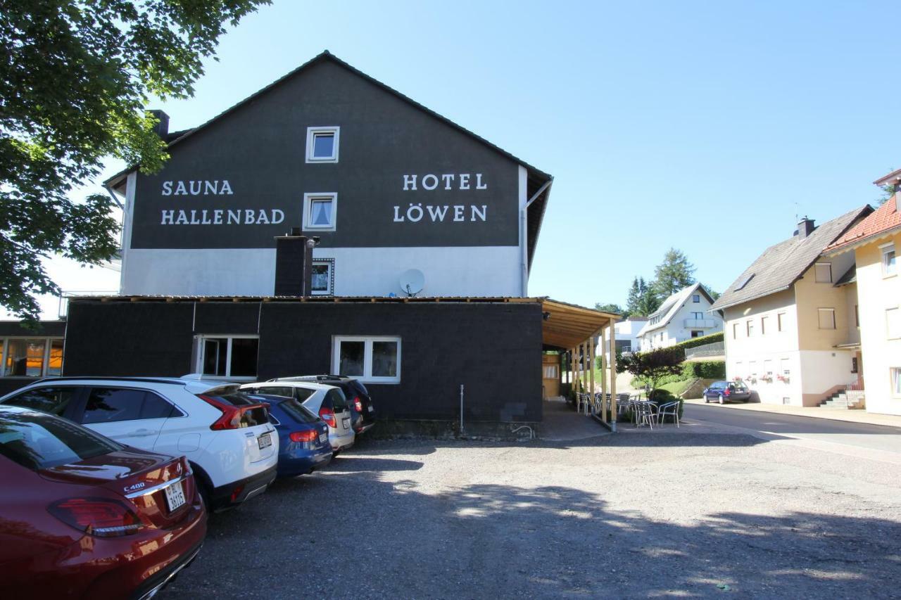 Hotel Löwen Sankt Märgen Buitenkant foto